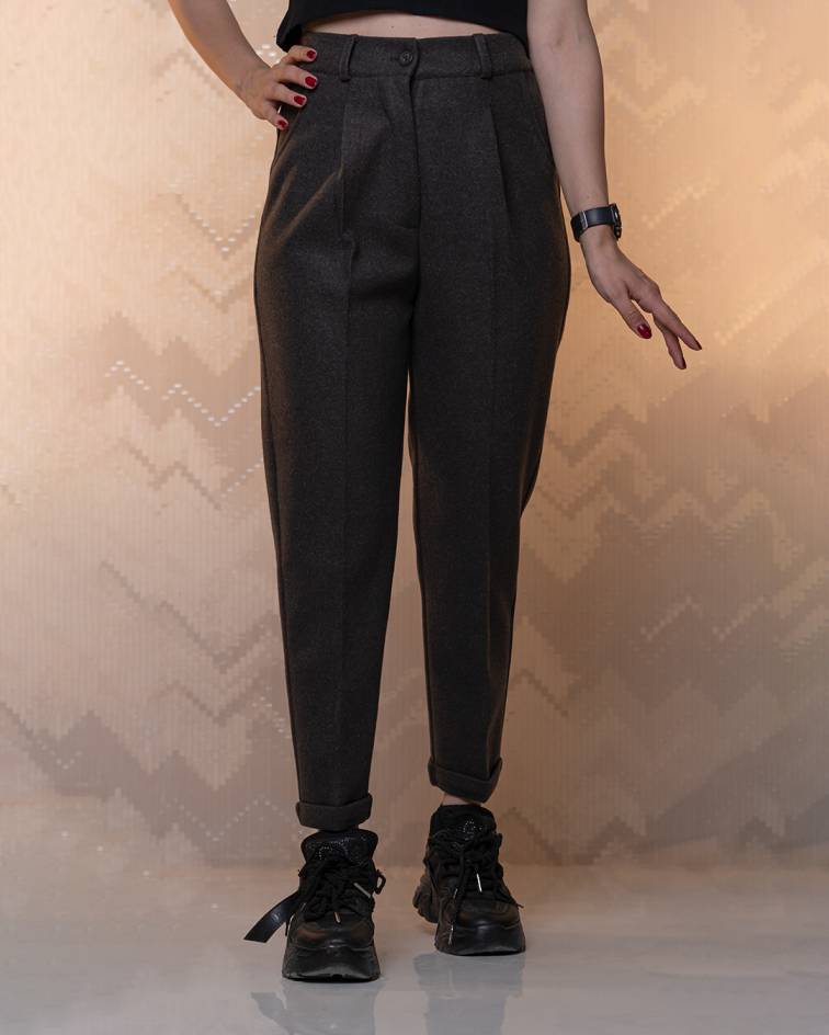 شلوار مام فیت فوتر رنگ ذغالی پاییزی