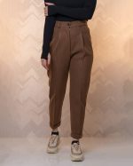 شلوار مام فیت فوتر رنگ قهوه ای - پاییزی