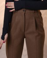 شلوار مام فیت فوتر رنگ قهوه ای - پاییزی